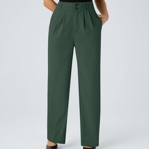 NWT - Halara Success Pants - Size Medium - Sycamore